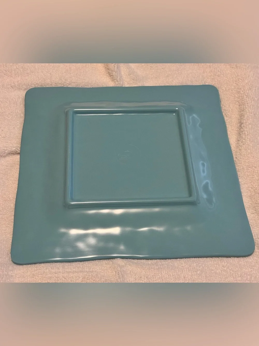 Tommy Bahama Caribbean Blue 100% Melamine 10.5” Square Dinner Plates Set of 4